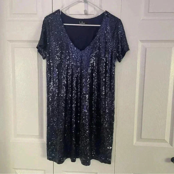 Lulu’s Sequin Shift Dress Navy Blue Size Small. Beautiful and comfortable. - Picture 6 of 11